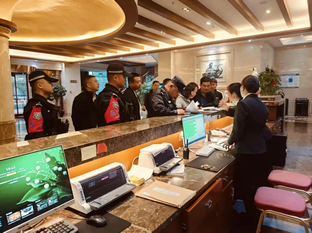 【聚焦2025高考】筑牢安全防线 护航高考征程——湟中区组织开展考生入住宾馆专项检查行动